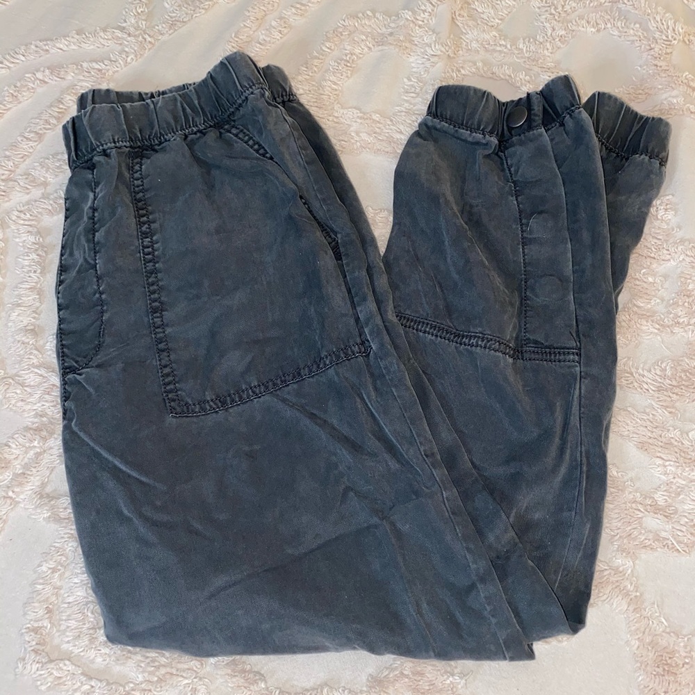 American Eagle pants